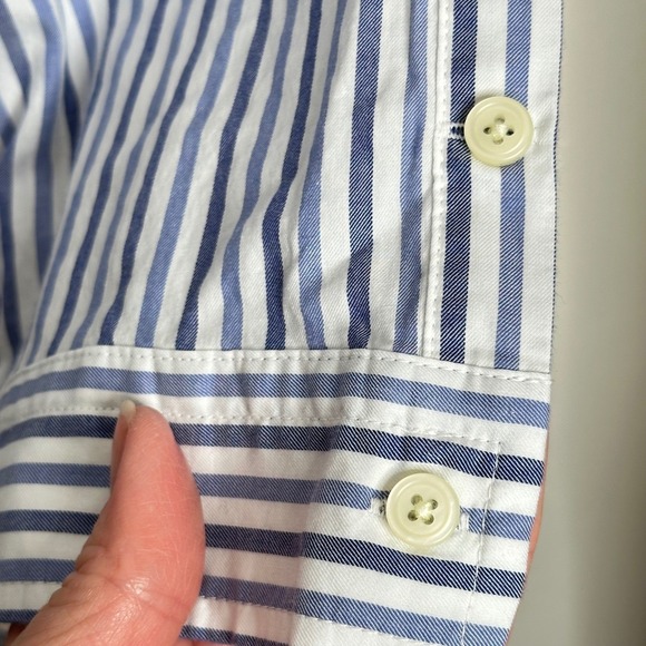 NEW Everlane Boxy Cropped Button Down Shirt Blue White Lightweight Cotton XL - Picture 5 of 7